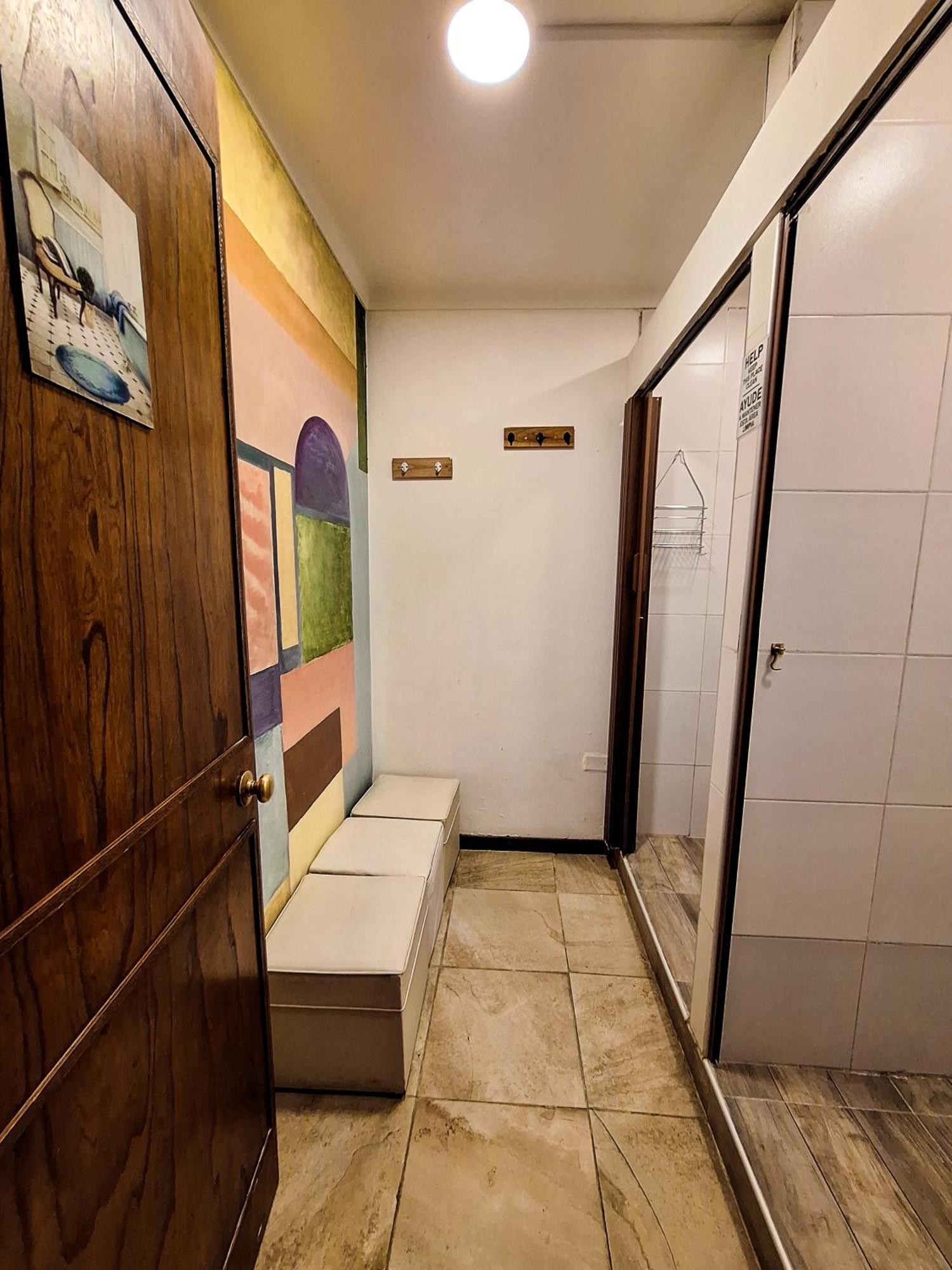 Fuxia House Hostel Mendoza Exterior photo